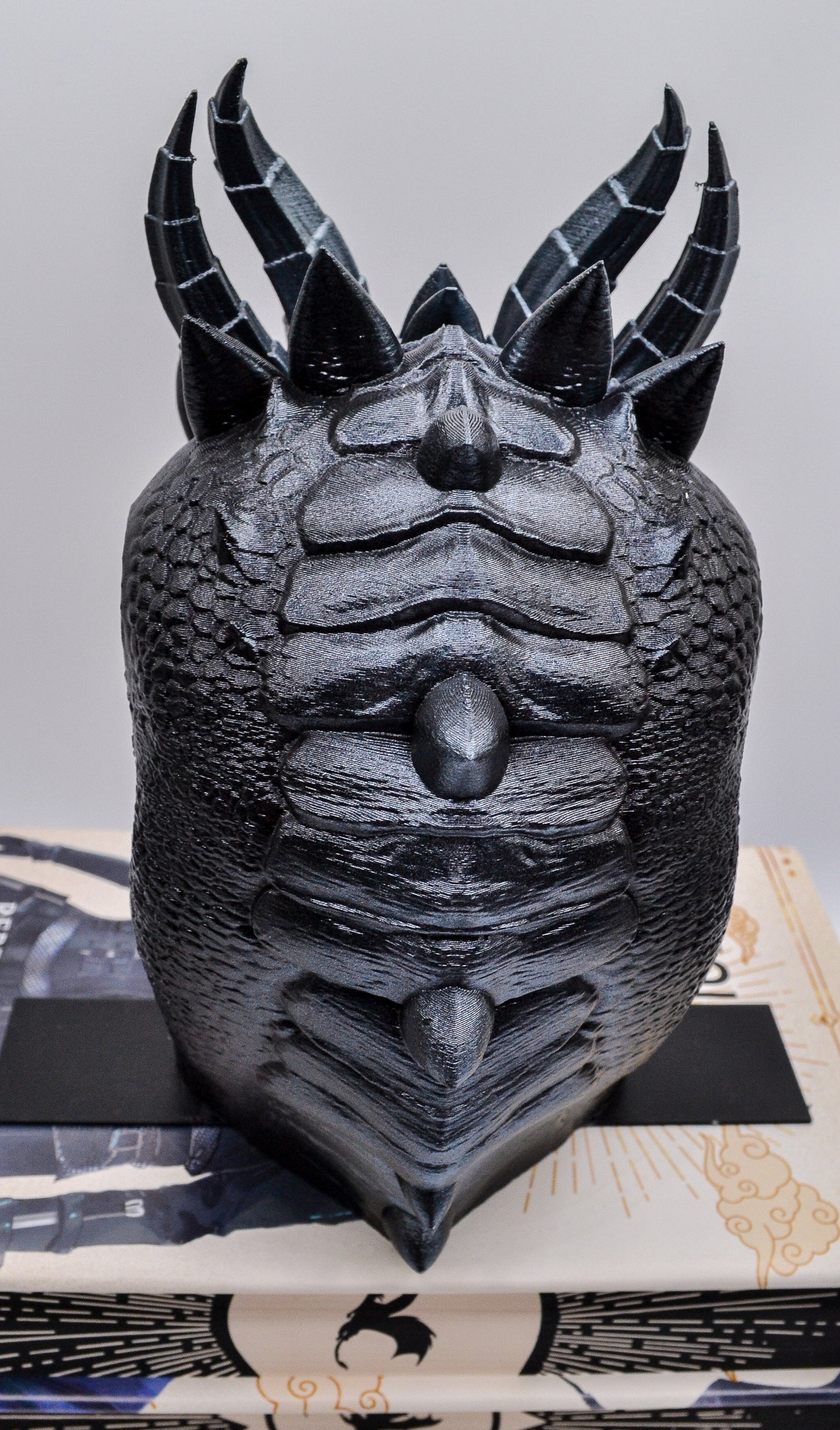 Hand-Painted 3D Printed Dragon Bookends – Majestic Fantasy Display for Your Shelf