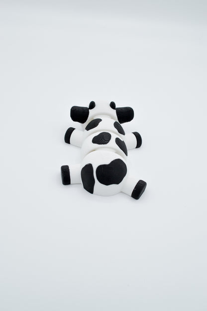 Flexi Articulated Cow Fidget Toy – Moo-ve and Relax in Style!